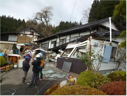 長野県白馬村地震被害
